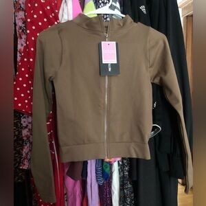 NWT pretty little thing brown colored zippered jacket
